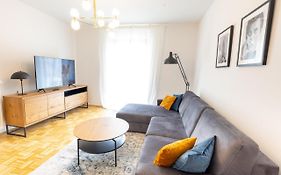 Rhein-Lahn Living - Modernes Design - Balkon Mit Aussicht - Zentrale Lage Nahe Rhein Und Martinsburg